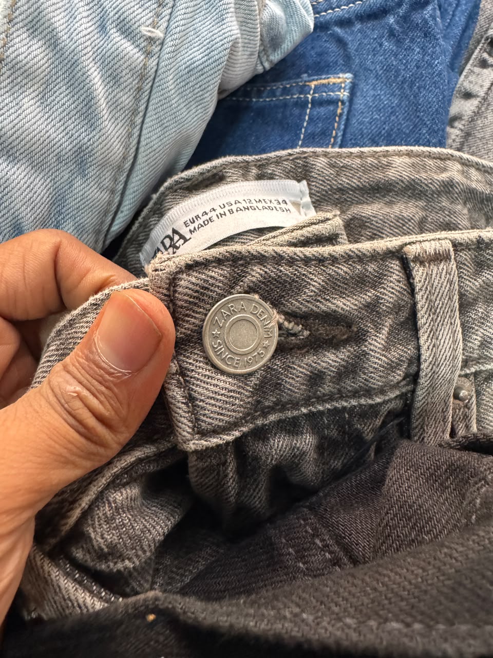 Zara jeans