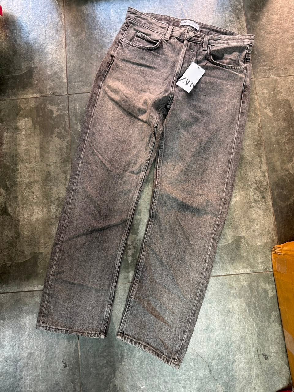 Zara jeans